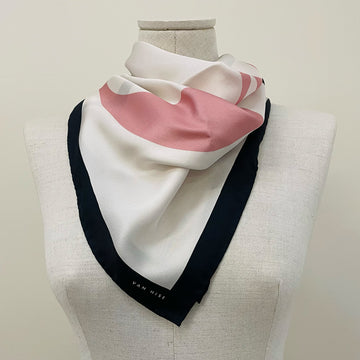 No.8 Scarf Pink