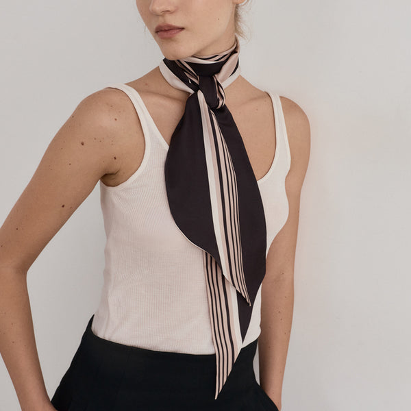 The VERO Stripe Scarf black