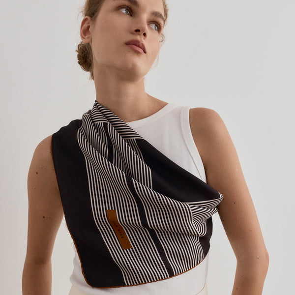 Weave Silk Scarf black