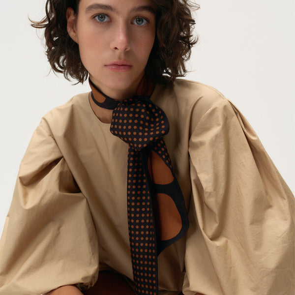 The LOLA Silk Scarf chocolate