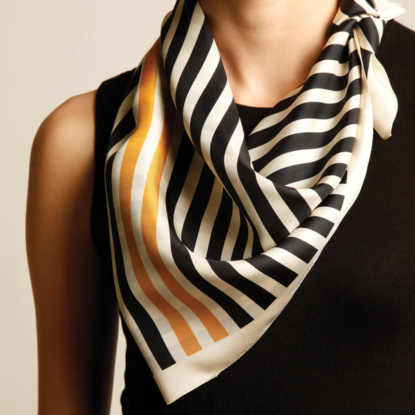 luxury silk scarf, ideal gift, pañuelo de seda de lujo, ideal como regalo