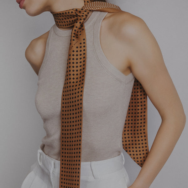 luxury silk scarf, ideal gift, pañuelo de seda de lujo, ideal como regalo